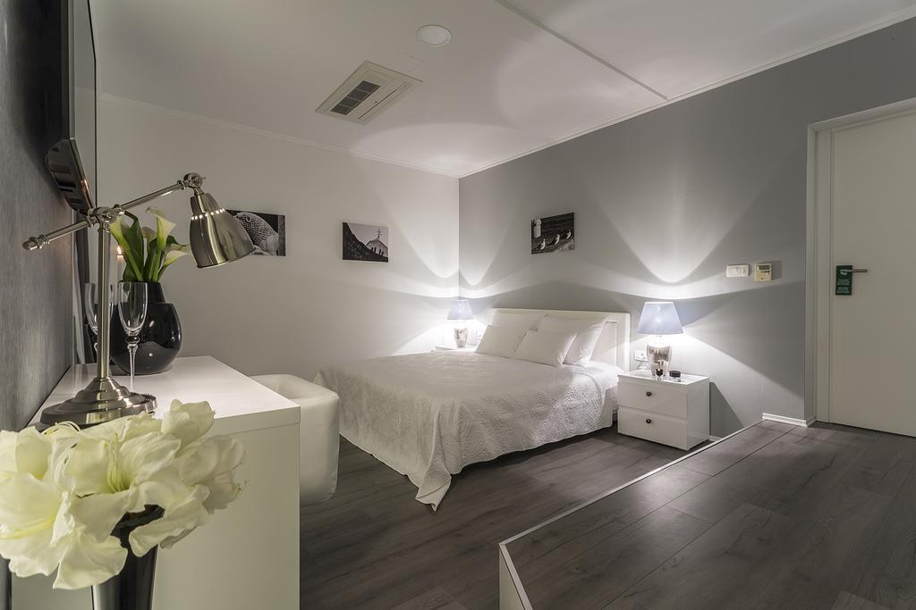 Guesthouse Pjaceta Split Buitenkant foto